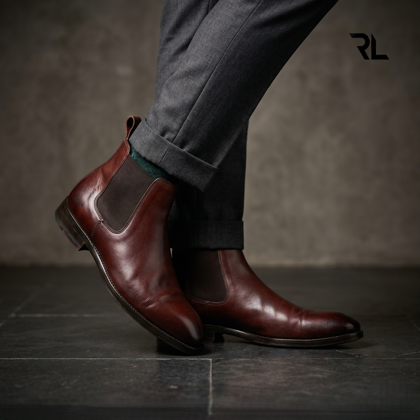 Brown Leather Chelsea Boots for Men - 1005