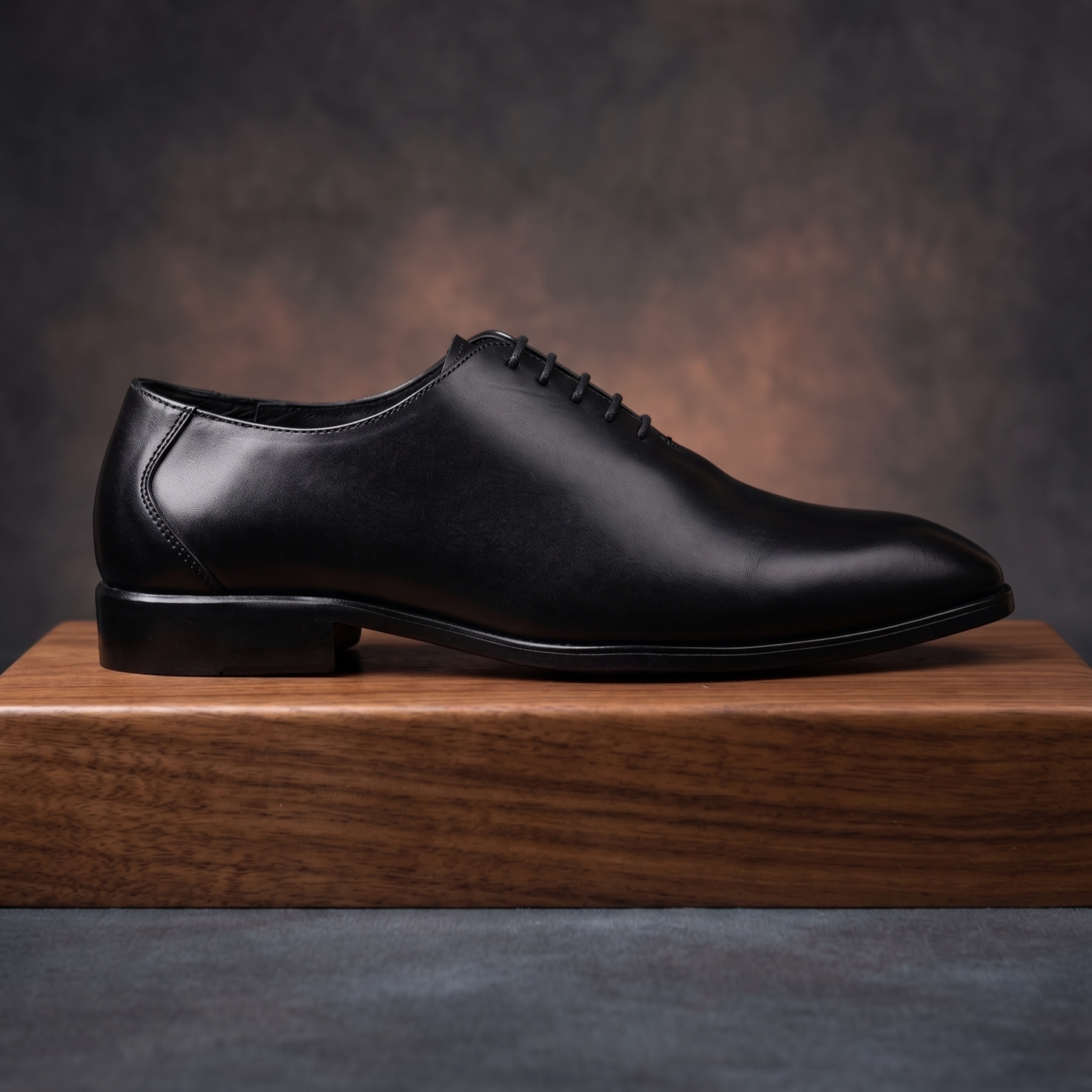 Leather Wholecut Shoe for Men's - Black - 2009