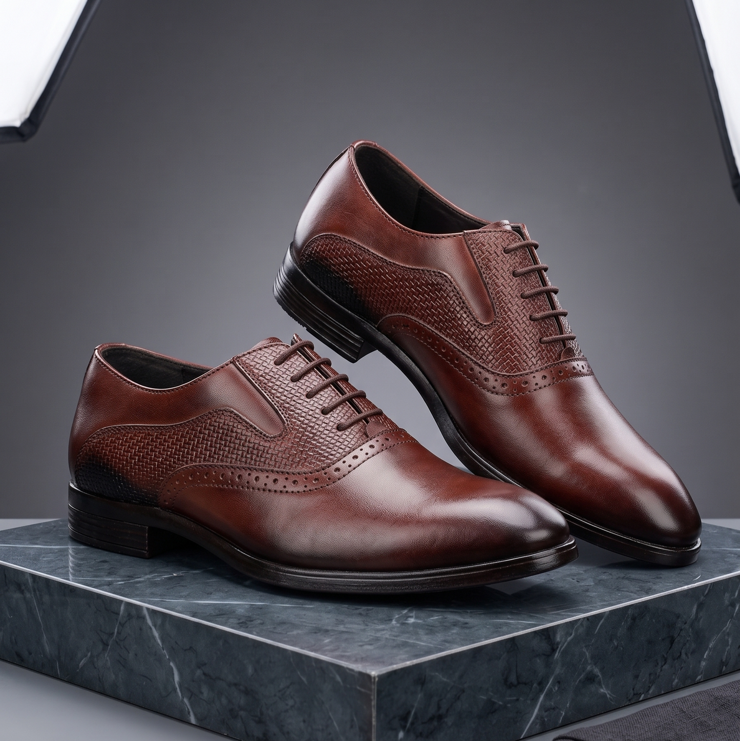 Oxford Textured Leather Shoe - Brown - 2007