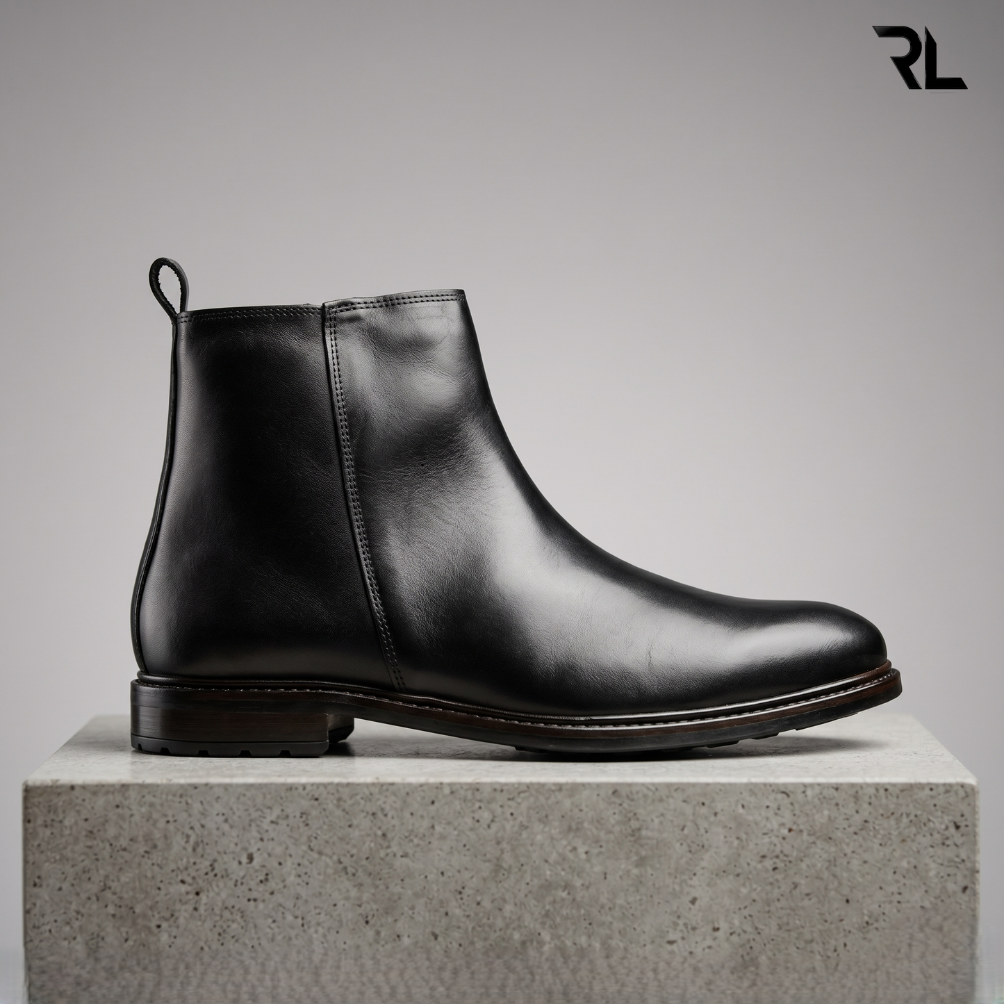 Leather Chelsea Boot with Zip - Black - 1008