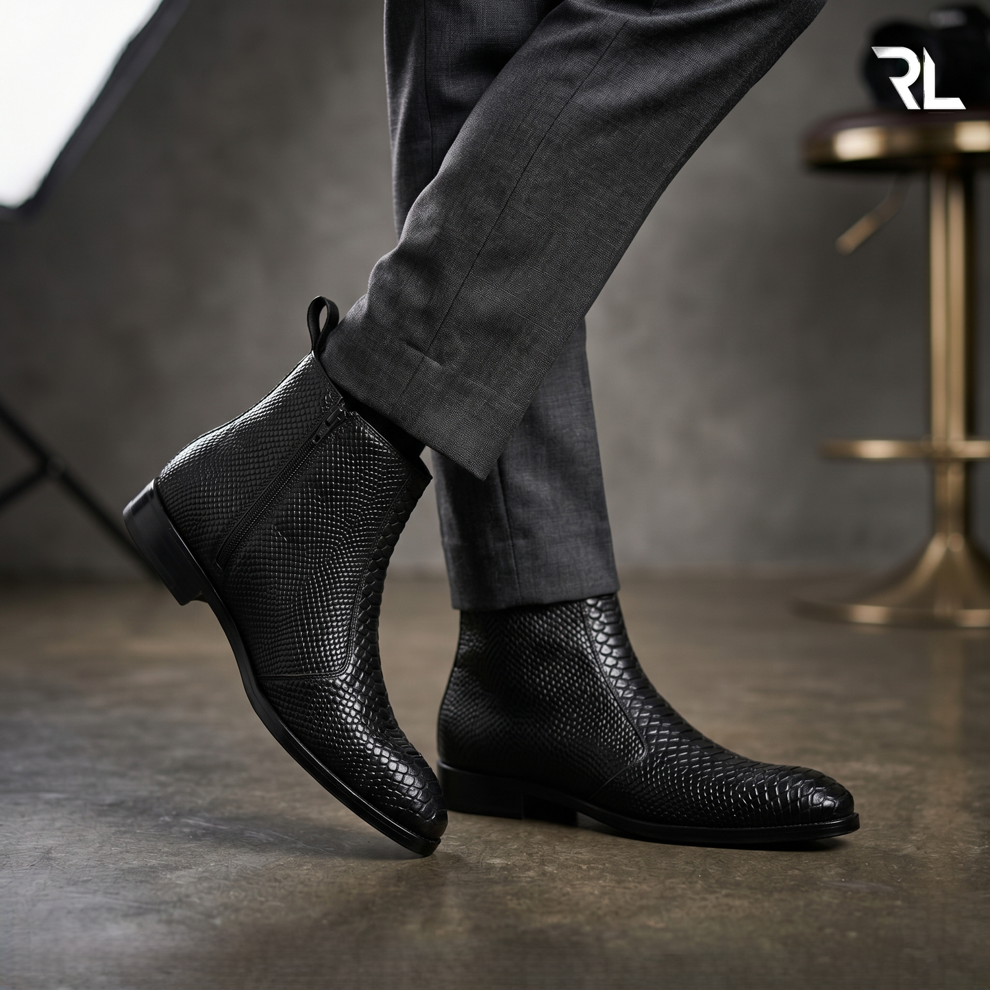 Men's Croco -Textured Leather Chelsea Boots - Black- 1006