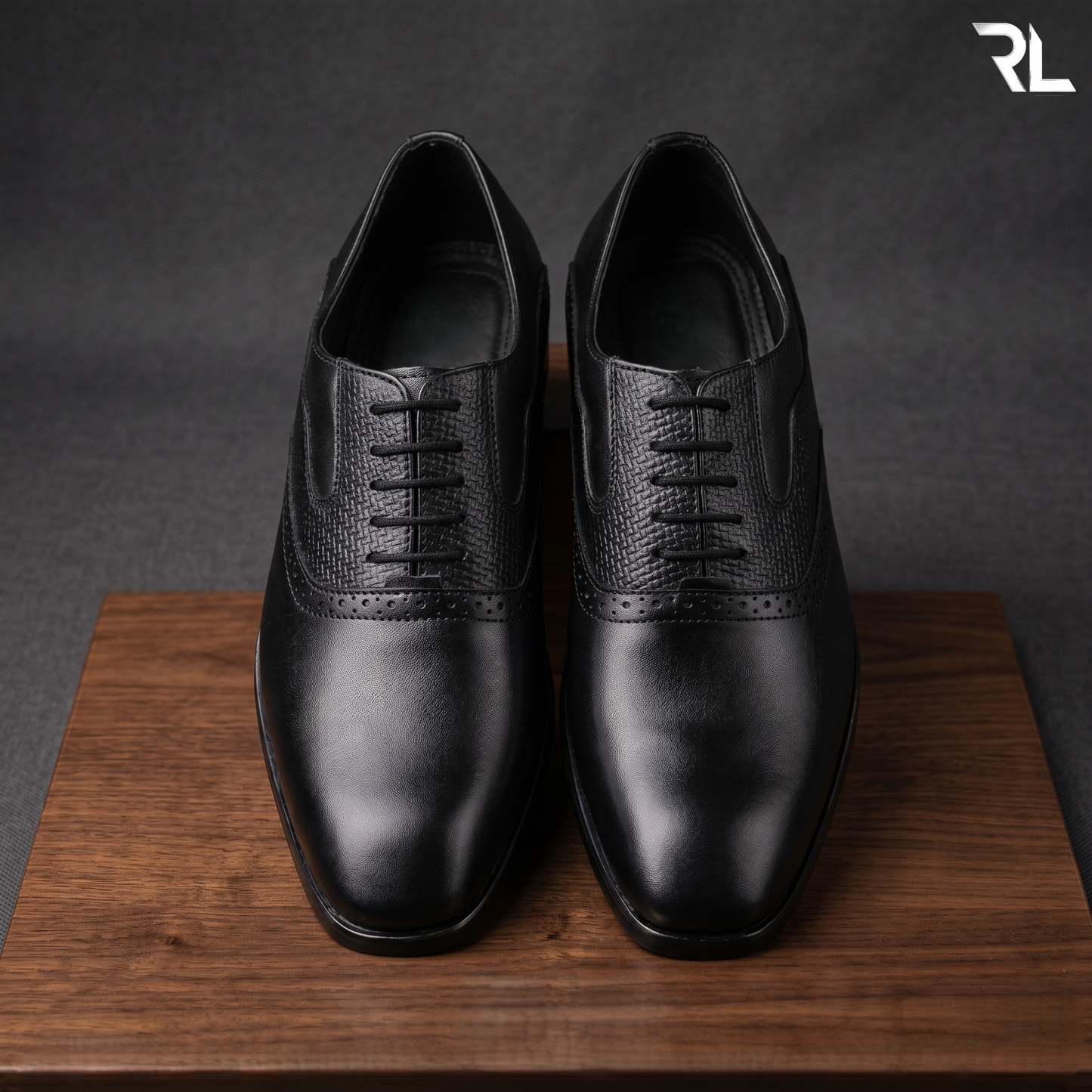 Oxford Textured Leather Shoe - Black - 2007